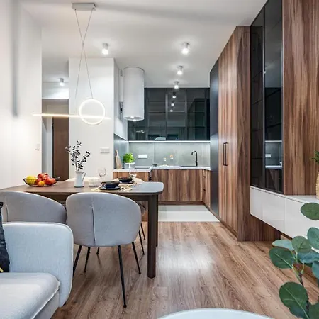 Wiszace Ogrody - Artan 23 * Łódź